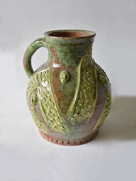 http://www.poteriedesgrandsbois.com/files/gimgs/th-31_PCH030-03-poterie-médiéval-des grands bois-pichets-pichet.jpg